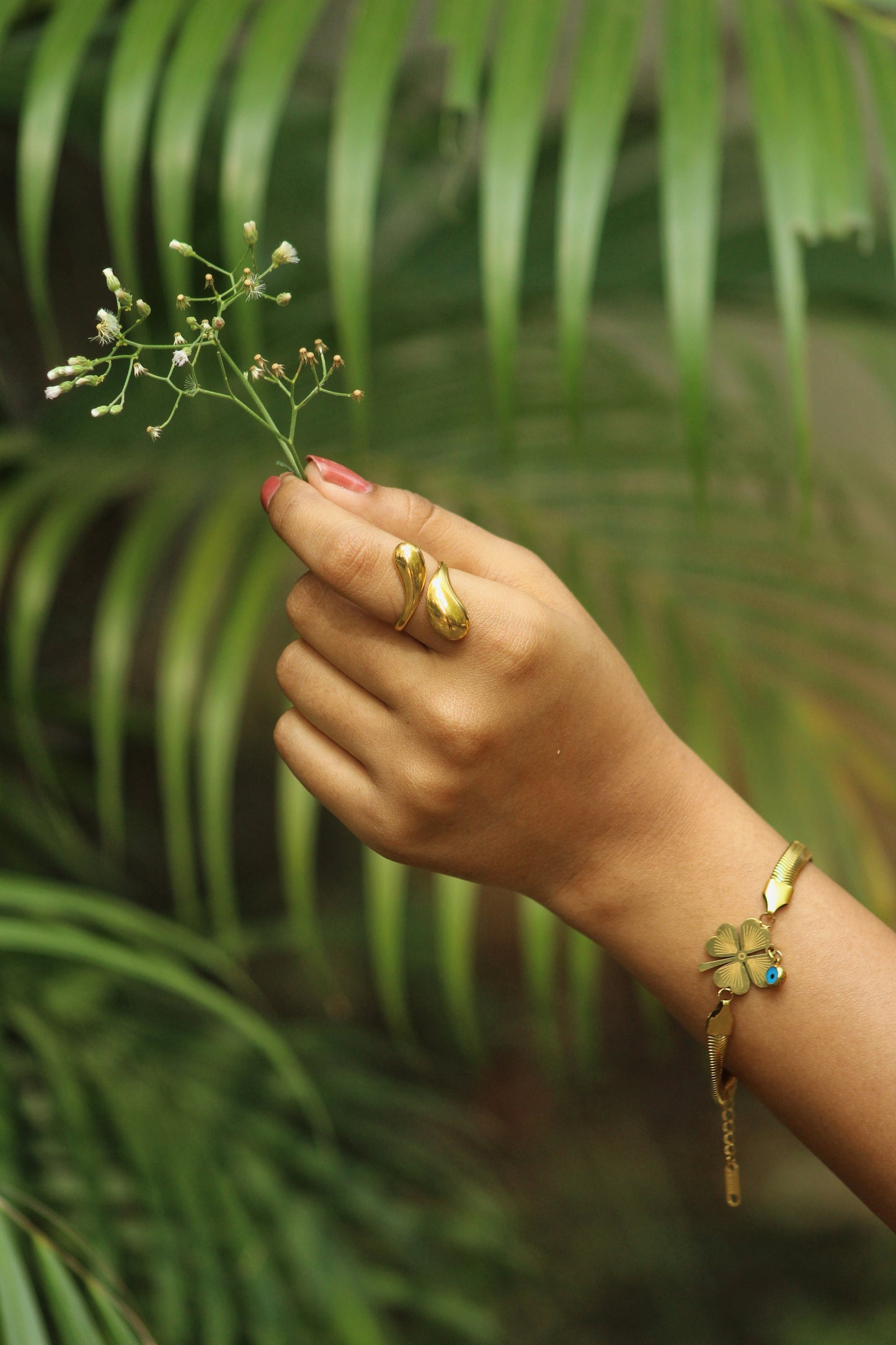 💫 Aurora Band Ring ✨